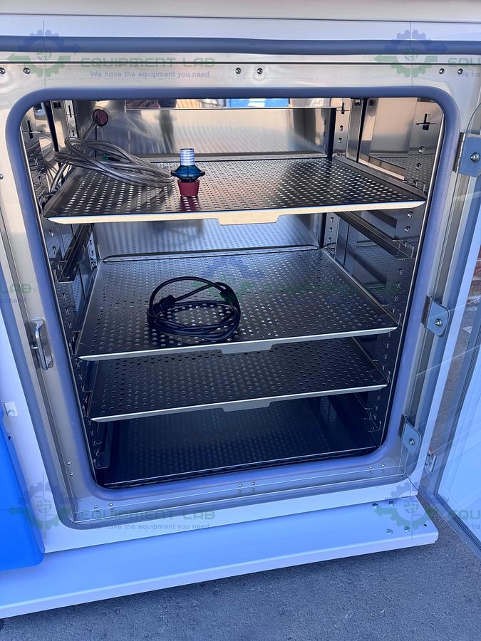 Used Thermo Forma 3310 Steri-Cult Double Stack CO2 Incubator, 11 cu. ft, 50°C MFG 21