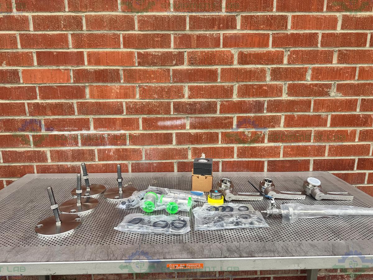 DME 1000 Gallon Stainless Steel Jacketed Vessel / Holding Tank