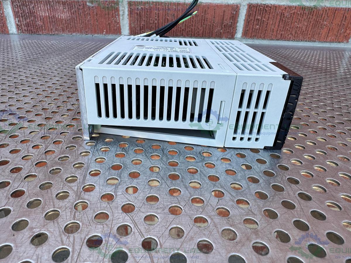 Used Mitsubishi MR-J2S-10A AC Servo Drive 100W, 170V 0-360HZ 1.1A Output