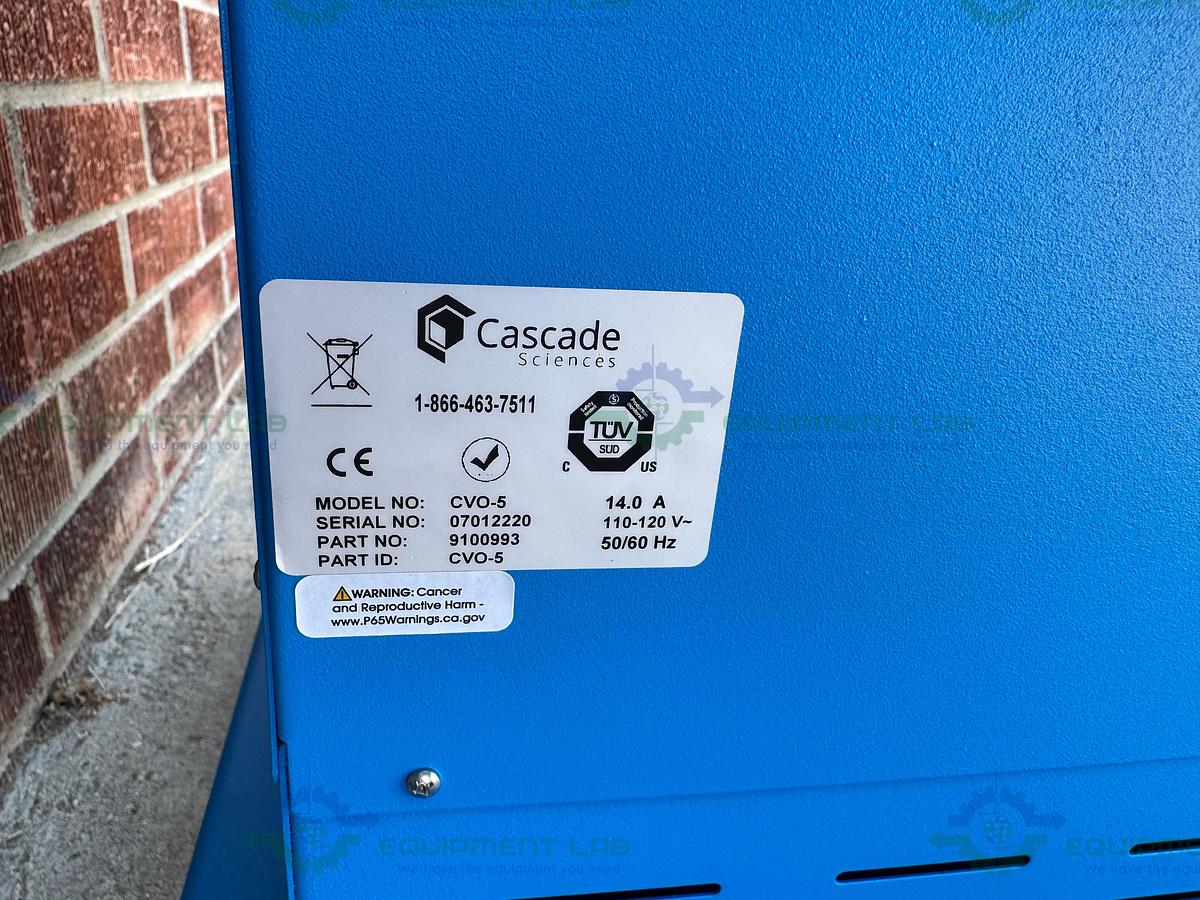 Used Cascade CVO-5 Double Up Vacuum Oven 14.4C to 150C, 4.5 Cu. Ft with Shelves