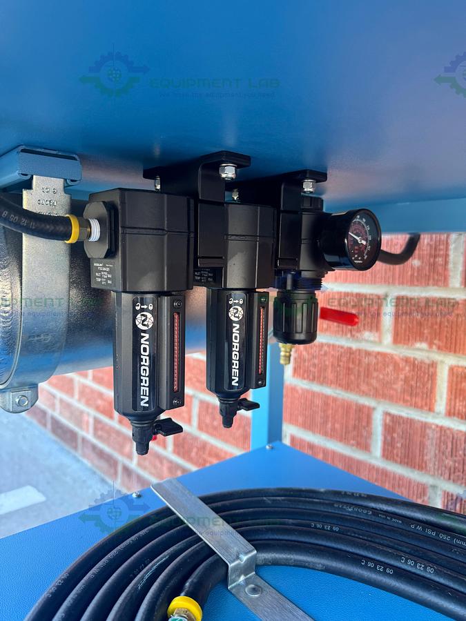 Used Thunder Scientific 2500 ST Humidity Generator 0 - 70ºC, RH 10% - 95%, 653 Hrs