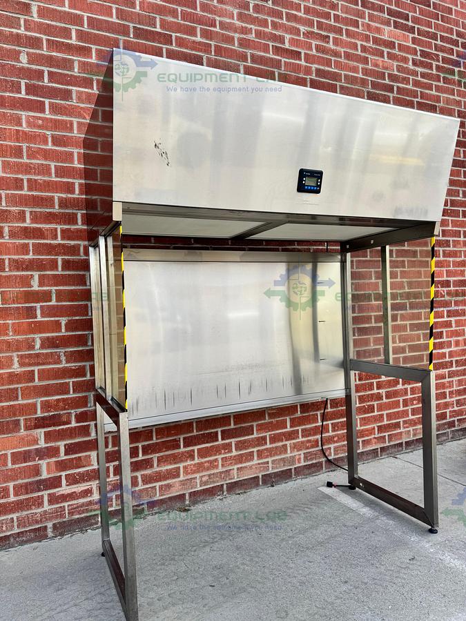 for parts or not working Terra Universal 2001-32-50474 Stainless Steel Laminar Flow Hood 74"