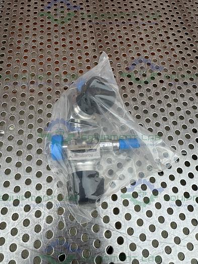 Used 2 Aquasyn 6155535 Diaphragm Valve w/ 1/2" Sanitary Fittings to Hose Fitting