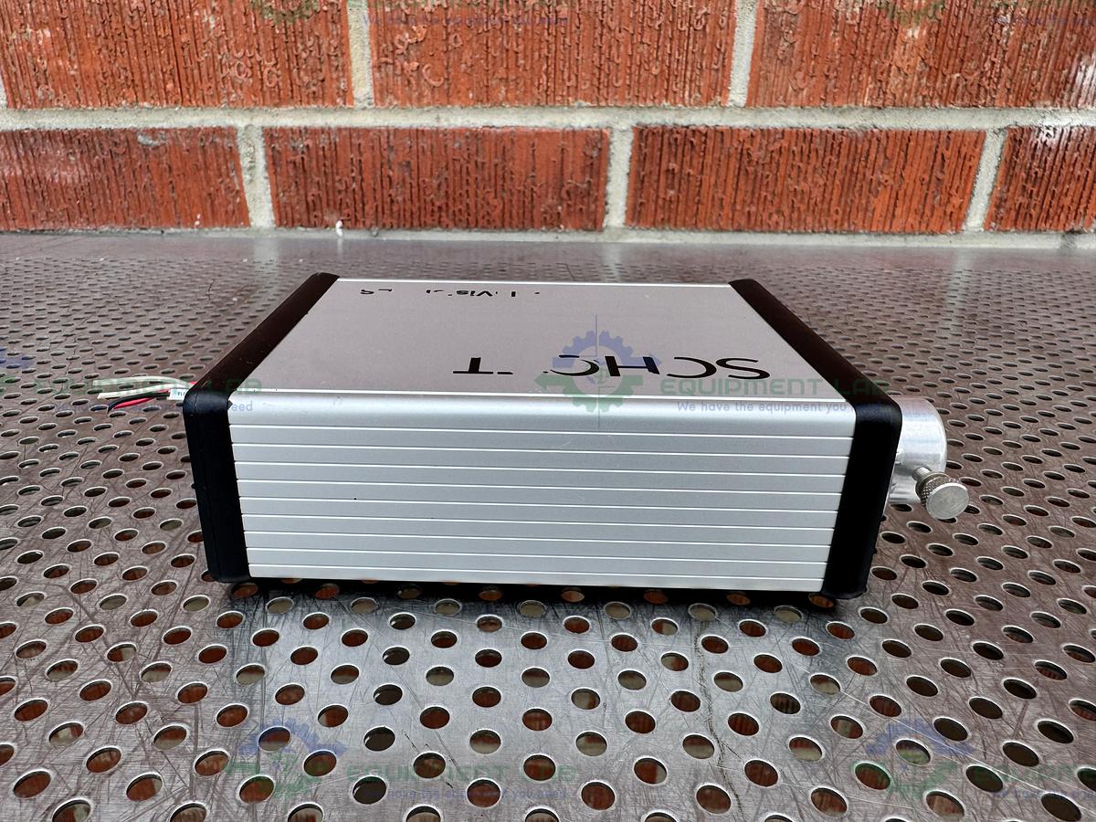 Used Schott A20980/6000K Cold Vision - LS Cool White Light Source