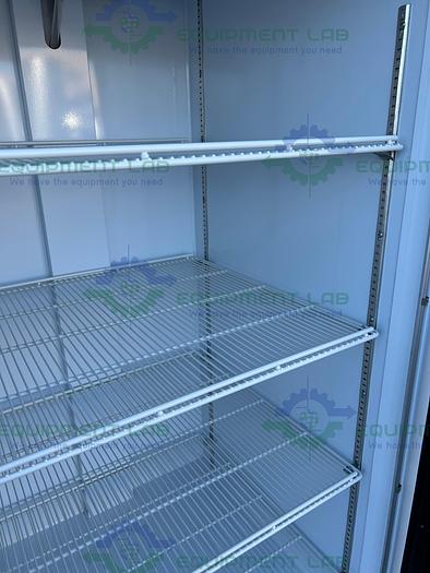 Used Fisher Brand FBG30RPGA Isotemp General Purpose Laboratory Refrigerator 4°C