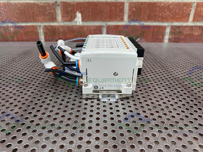 Used SMC EX-250-SDN1 Interface Serial Unit w/ 8 SMC VQ2A01N-5B- X65 Solenoid Valve