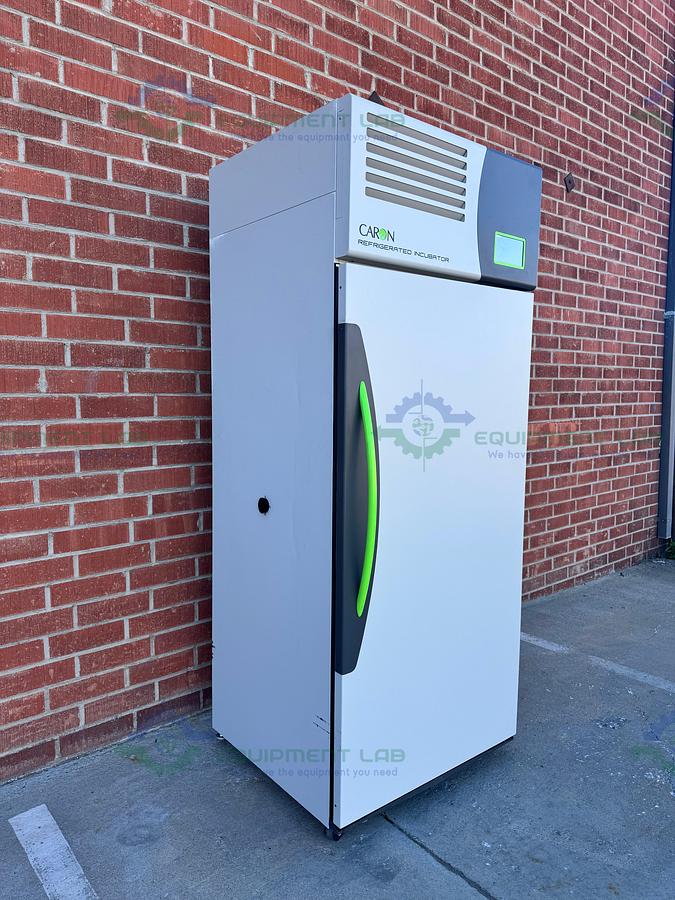 Used Caron 7001-33-1 Reach In Refrigerated Incubator  5 to +70°C, 33 Cu, Ft, 115 V