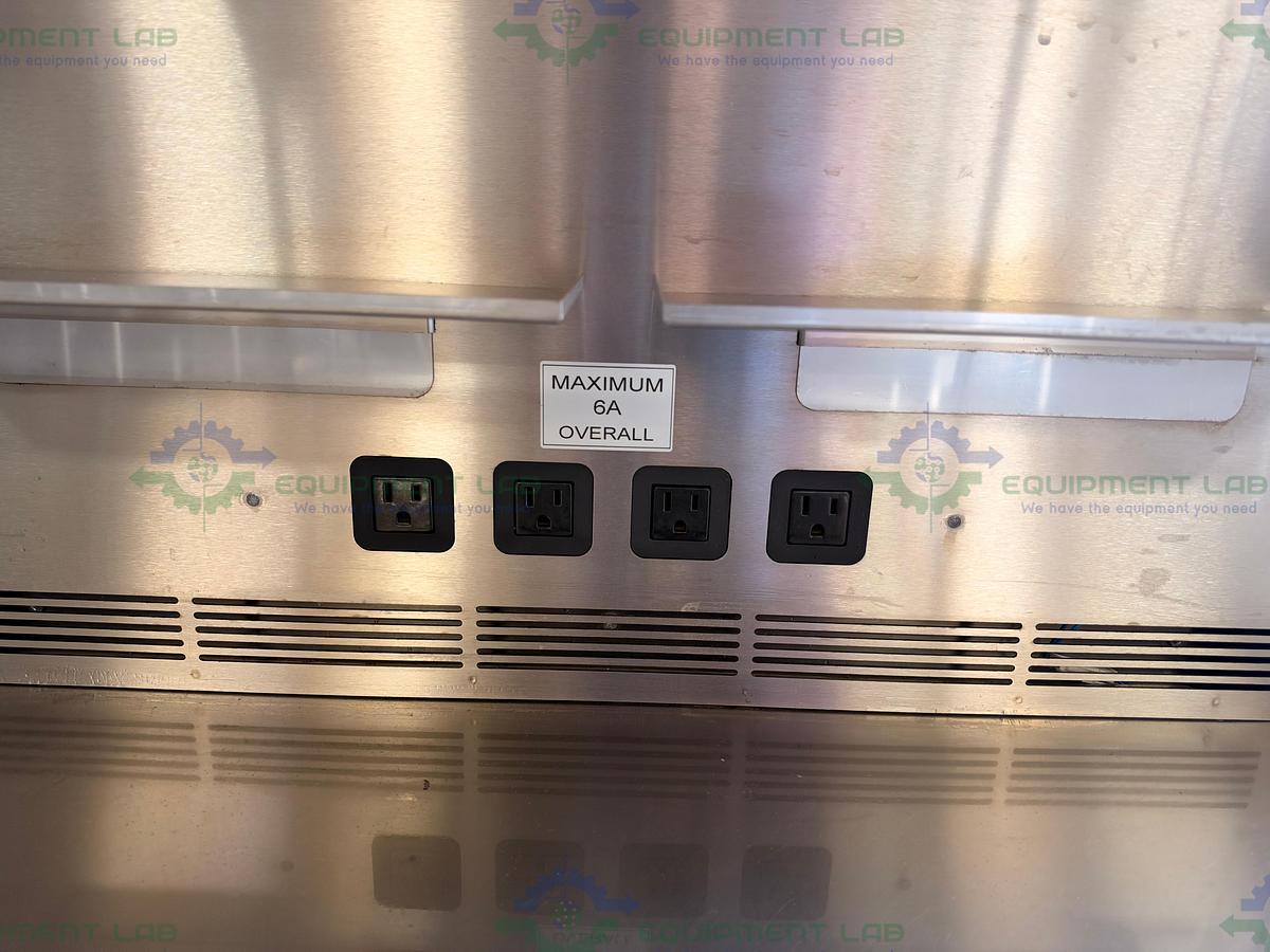 Used VWR 10783-132 PCR Workstation NA Version 120V w/ UV Light