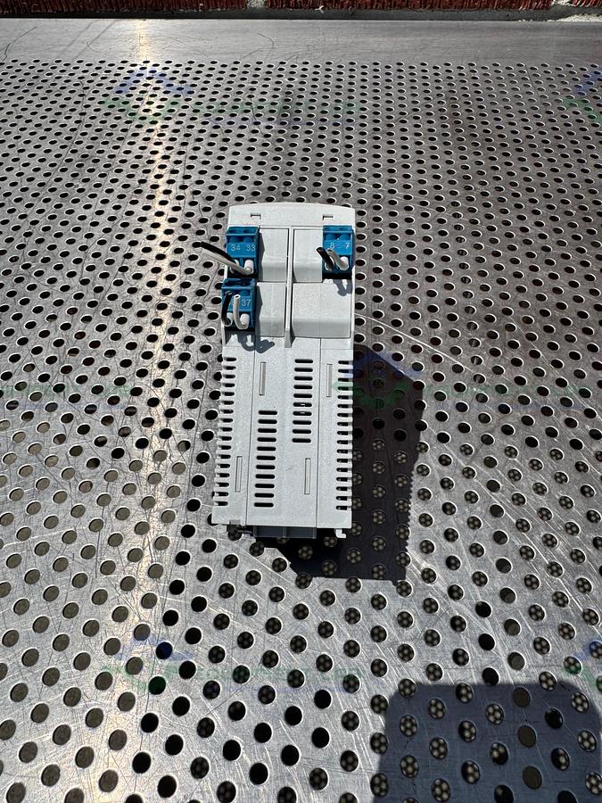 Used Endress + Hauser Nivotester FTL 325P-O3E3 Vibronic Point Level Detector