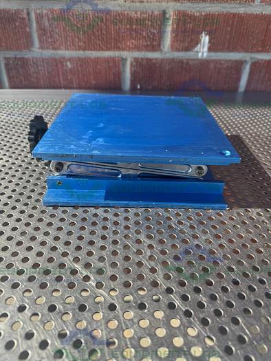 Used Chemglass 8" x 8" x 12" Table-Top Lab Jack