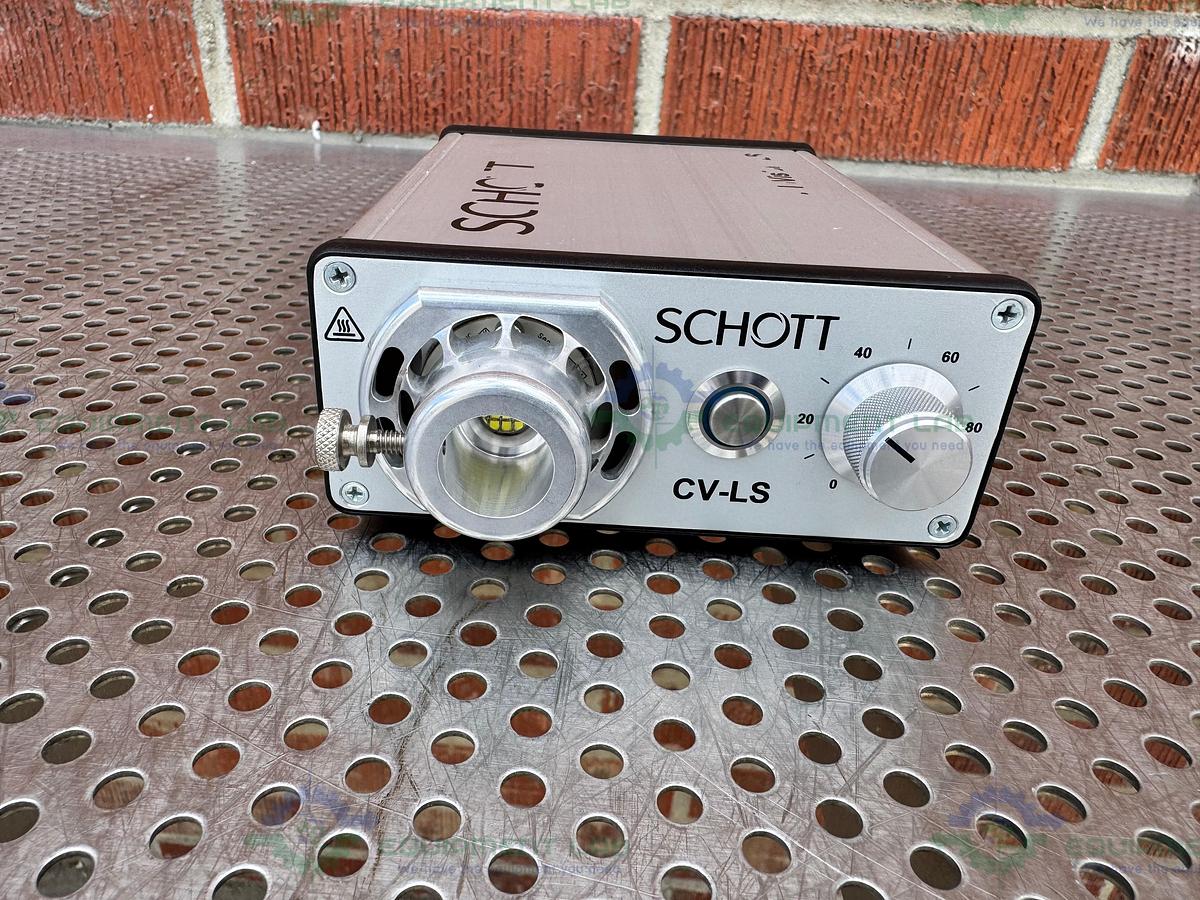 Used Schott A20980/6000K Cold Vision - LS Cool White Light Source