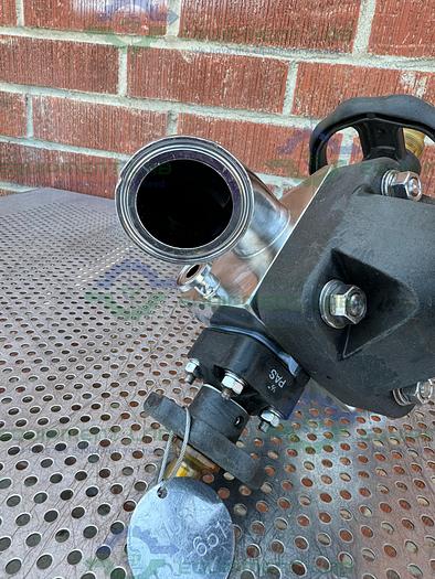 Used 4 ITT Pure-Flo Stainless Steel Diaphragm Valves w/ 1.5" to 1/2" Sanitary Fitting