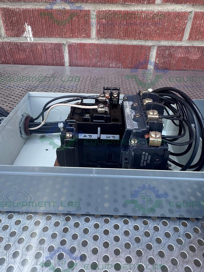 Used Allen Bradley 500-B0D950 Series B Contractor w/ Enclosure 7" x 10"x 5"