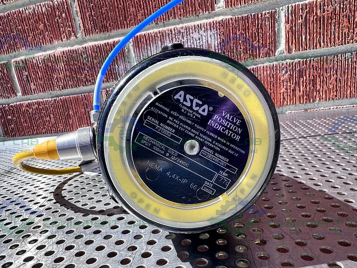 Used ITT Pure-Flo  A208 Diaphragm Valves 90PSI 1" w/ ASCO Valve Positioner