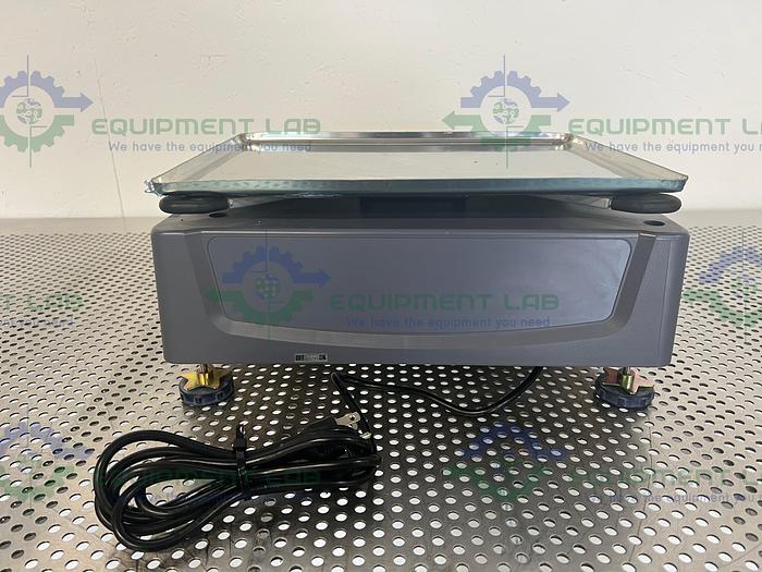Used Teraoka Weigh System  DC-300 Digital High Accuracy Counting Scale 10 Lb Capacity