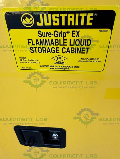 Used Justrite 892320 Flammable Liquid Storage Cabinet 22 Gallon w/ Shelf, Key