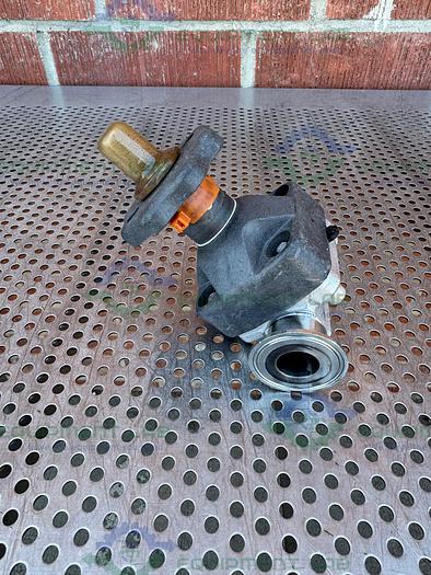 Used ITT Pure Flo 1-316L-RA20MAX-CWP150 Diaphragm Valve w/ 1" Sanitary Fitting