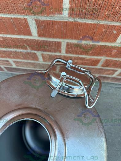 Used Alloy Products 45 Liter Stainless Steel Pressure Vessel 130 PSI