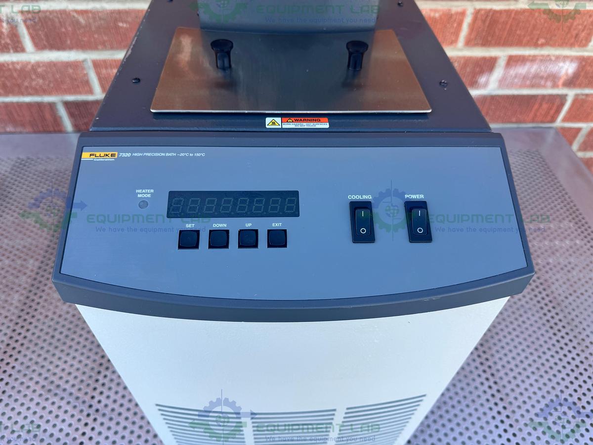 Used Fluke Hart Scientific 7320 Compact Temperature Calibration Bath –20 °C to 150 °C