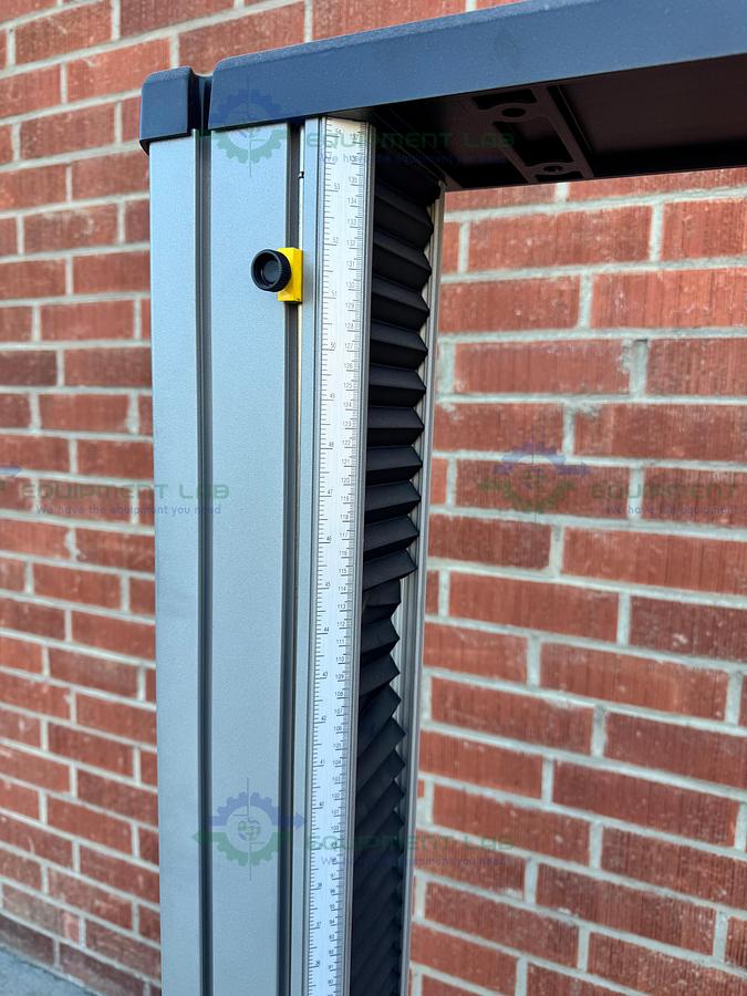 Used Instron 68TM-R / 5564 Dual Column Tensile Compression Tester