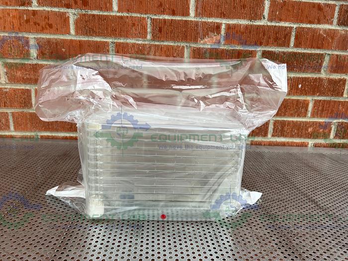 Used Box of 6 - Thermo 140410 Sterile Cell Factory Easy Fill Systems 6320 cm2