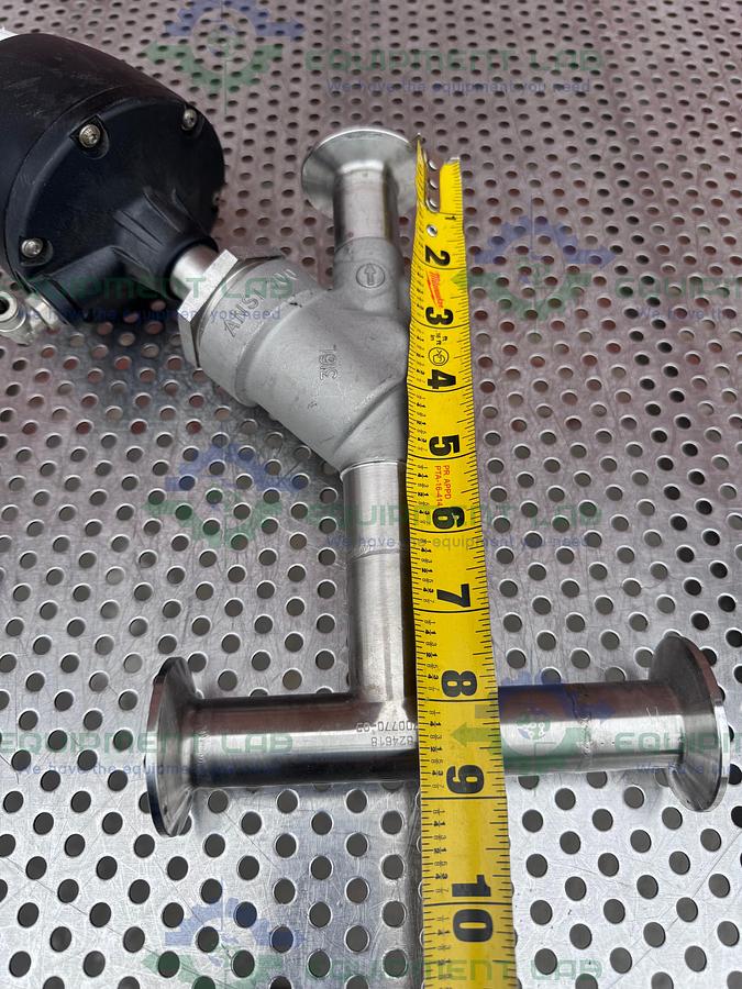 Used Gemu 554/25/D55 Pneumatic Angle Seat Globe Valve w/ 1" Sanitary Fitting