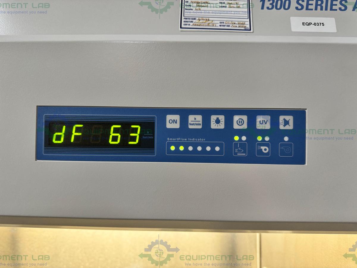 Used Thermo 1375 Biosafety Cabinet 1300 Series Class II Type A2 4 Ft