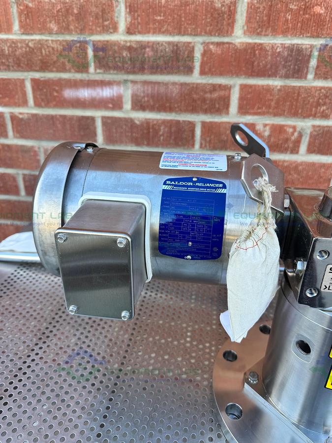 Lightnin / SPX SR3S50 Reactor Mixer 11" Flange Fitting w/ .5 HP Motor, Impeller