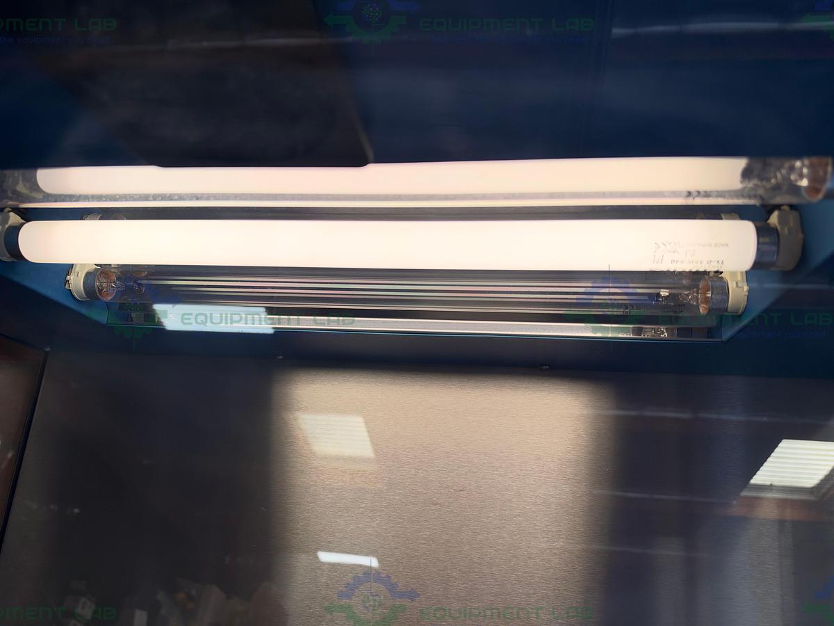 Used VWR 10783-132 PCR Workstation NA Version 120V w/ UV Light