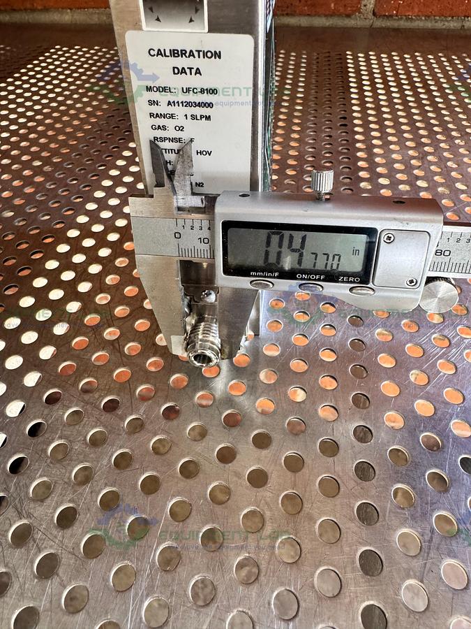 Used Unit Instruments UFC-8100 Mass Flow Controller 1 SLPM