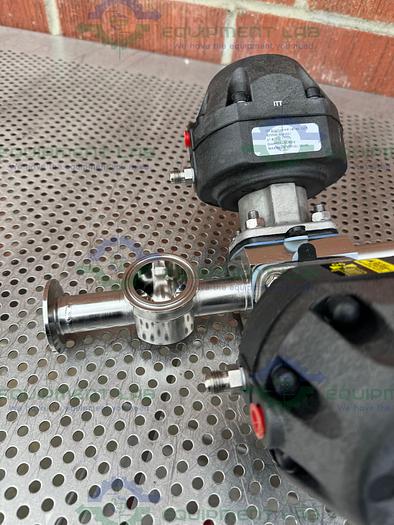Used 2 ITT Pure Flo Advantage 4 - Way Diaphragm Valve w/ 1" Sanitary Fitting