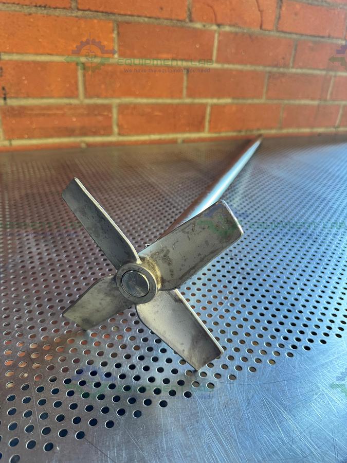 Used Unknown Stainless Steel Impeller Shaft / Mixing Rod 40" Height x 1"