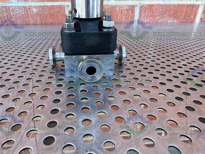 Used ITT Pure Flo .5-316L- RA20MAX-CWP150 Diaphragm Valve w/ 1/2" Sanitary Fitting