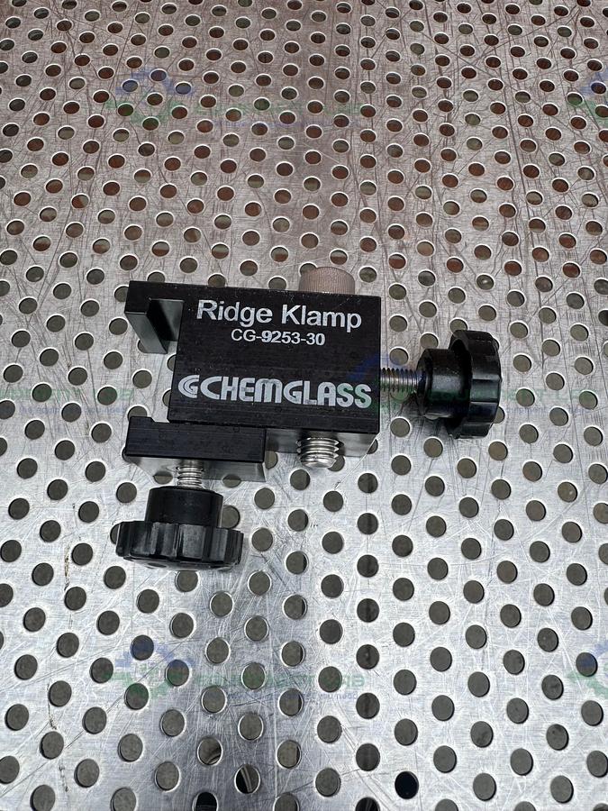 Used Lot of 2 - Chemglass CG-9253-30 Universal Ridge Kwik Klamp II
