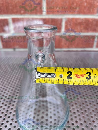 Used VWR 89000-386 Glass Filtering Flasks with Capacity Scale 1000 mL