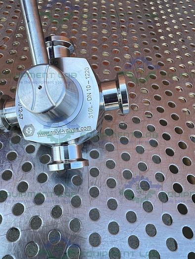 Used GE Healthcare Salvi  DN10 1220 4-way 316 Valve 18-1012-57 w/3/4" Sanitary Fitting
