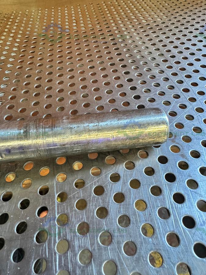 Used Unknown Stainless Steel Impeller Shaft / Mixing Rod 40" Height x 1"