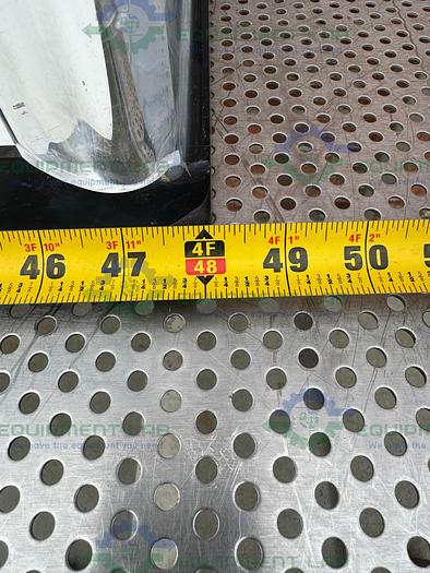 Used Flow Sciences FS3100DVA 4 Ft Vented Balance Safety Enclosure