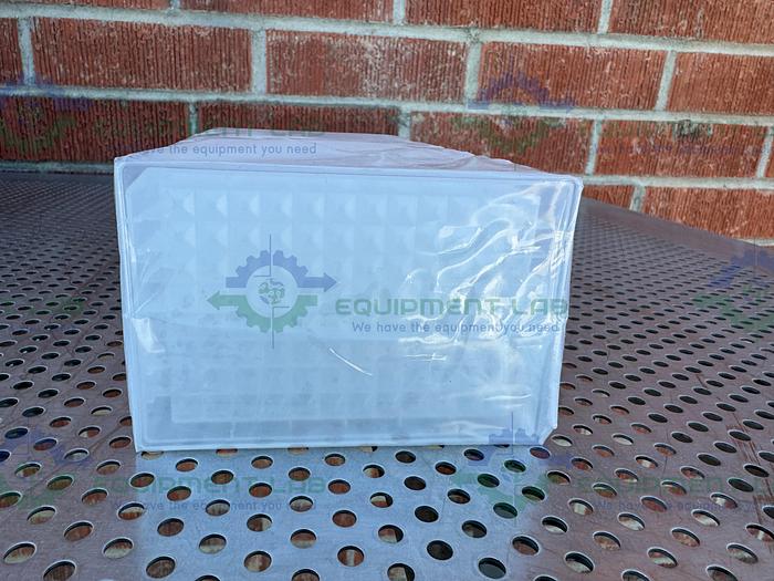 Box of 5 - Greiner Masterblock  Square Bottom Deep Well Plates 2 mL, 96 Well