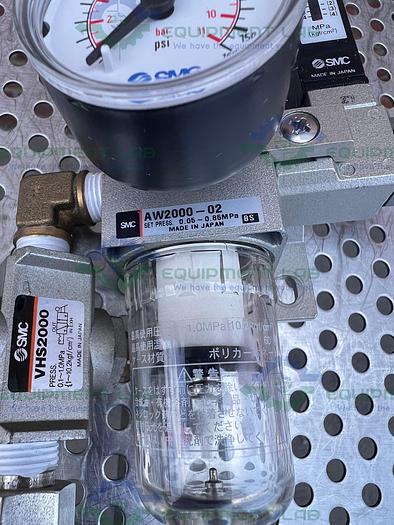 Used SMC  AW2000-02 Filter Regulator  w/ SMC VHS2000
