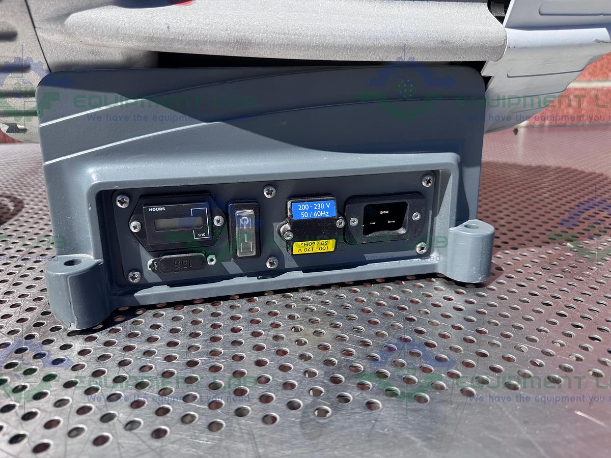 Used Boc Edwards  XDS 35i Dry Scroll Vacuum Pump 100-240V w/ Varian Hepa Filter