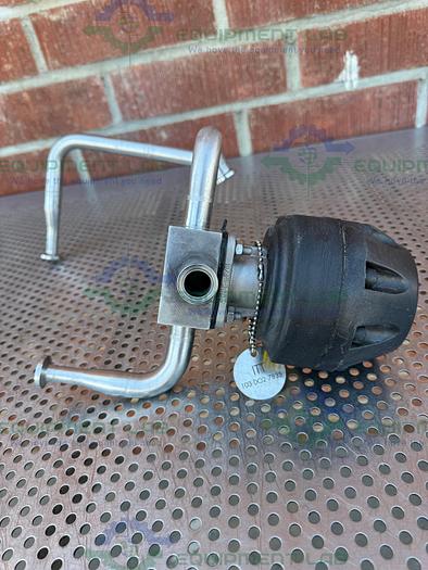 Used ITT Pure Flo .75-316L- RA20MAX 4 Way Diaphragm Valve w/ 3/4" Sanitary Fitting