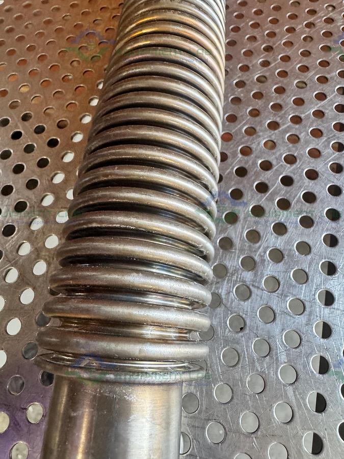 Used Stainless Steel Bellows Flexible Vacuum Hose 20" w/ KF 40 Fitting