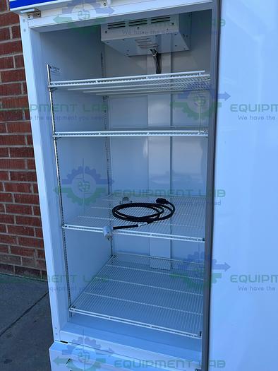 Used Fisher Brand  GTFBG30RPSA Isotemp General Purpose Laboratory Refrigerator 4°C