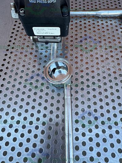 Used ITT Pure Flo .5-316L- RA20MAX 5 Way Diaphragm Valve w/ 1/2" Sanitary Fitting