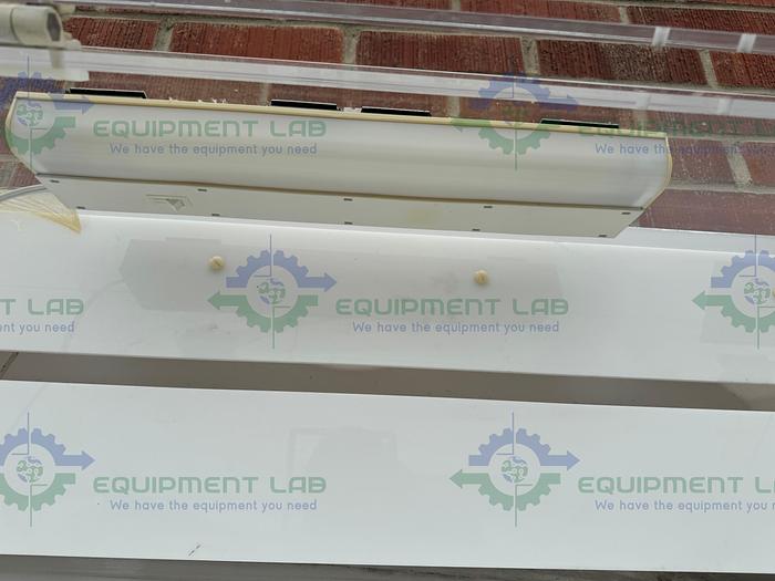 Used Flow Sciences FS3100DVA 4 Ft Vented Balance Safety Enclosure