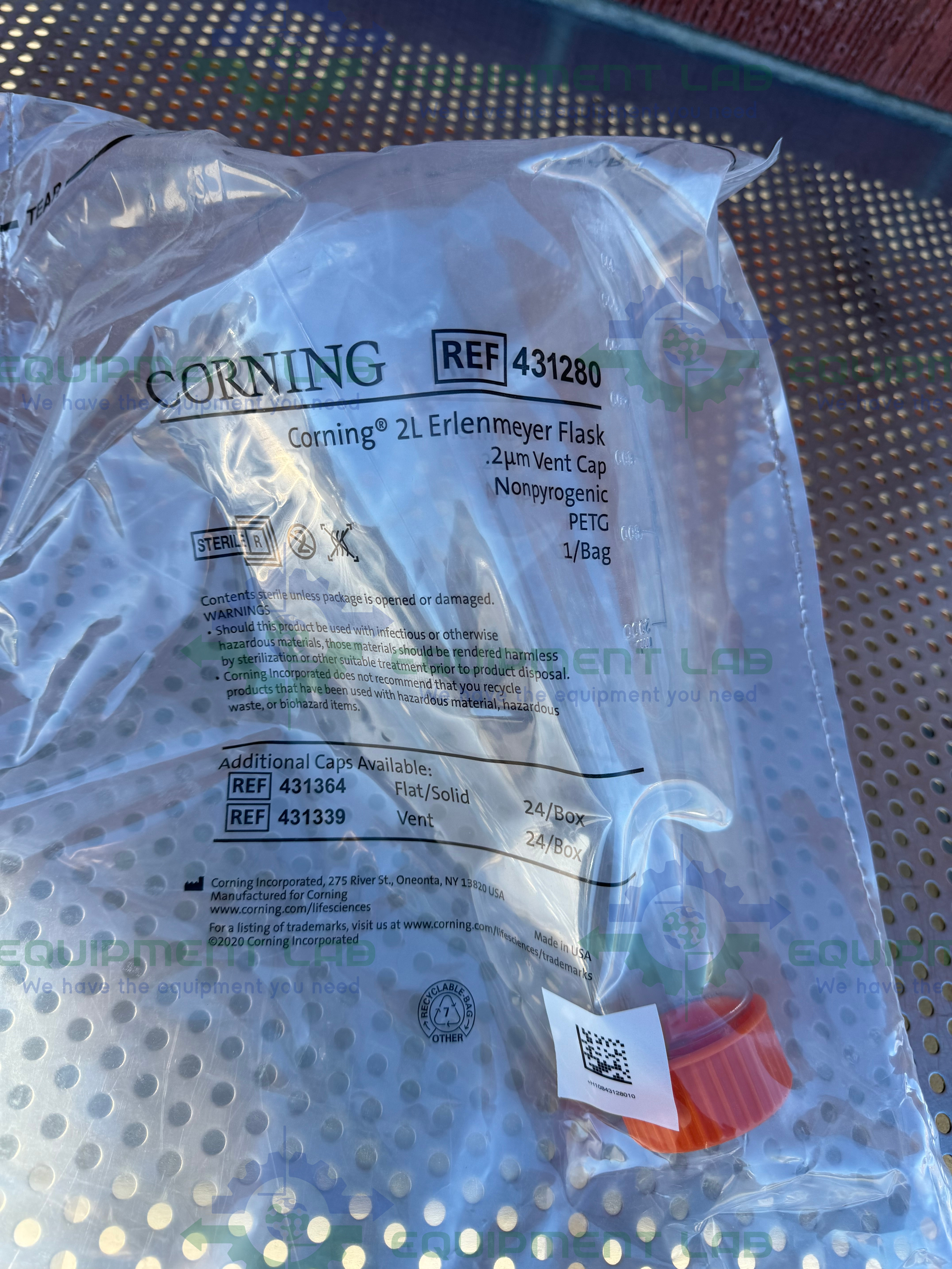 Lot of 7 - Corning  431280  PETG Erlenmeyer Flask with Vent Cap 2 L