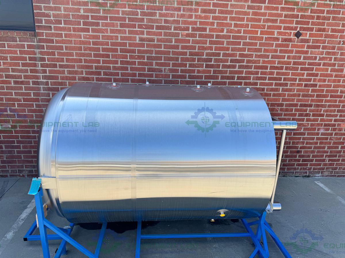 1000 Gallon Stainless Steel Jacketed Vessel / Holding Tank