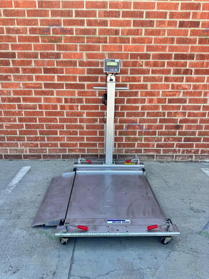 Used Mettler Toledo 2888 Stainless Steel Scale w/ HAWK Readout 1000 lbs  36 x 36