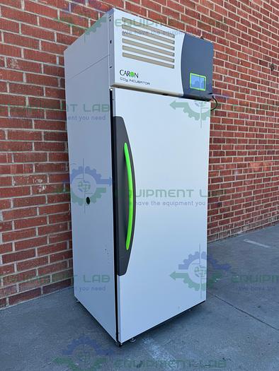 Used Caron 7401-33-1 CO2 Reach In Incubator 115V, 30 Cu. Ft.,  60°C, 33 Cu, Ft.